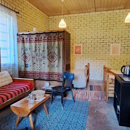 Bauernhof Raistiko Talu- Farmhouse, Off-grid And Punakula