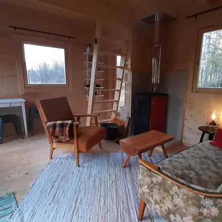 Raistiko Talu- Farmhouse, Off-grid And Séjour à la ferme *