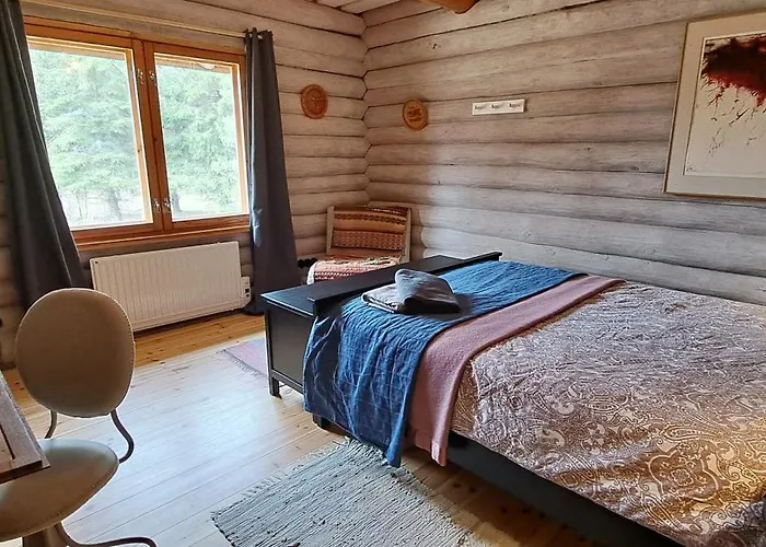 Raistiko Talu- Farmhouse, Off-grid And Alloggio per agriturismo Punakula