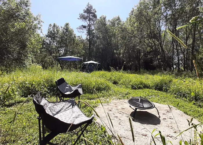 Raistiko Talu- Farmhouse, Off-grid And * Punakula