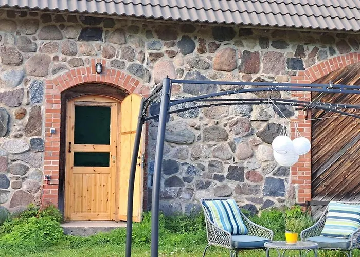 Raistiko Talu- Farmhouse, Off-grid And Punakula